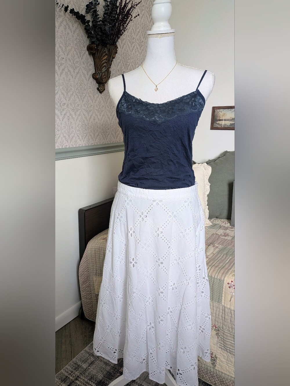 J.Jill White Cotton Eyelet Embroidered Midi Skirt M